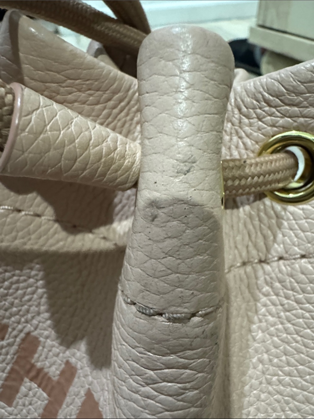 Marc Jacobs Pink Pebbled Leather Mini Bucket Bag with Logo Strap - Picture 11 of 12